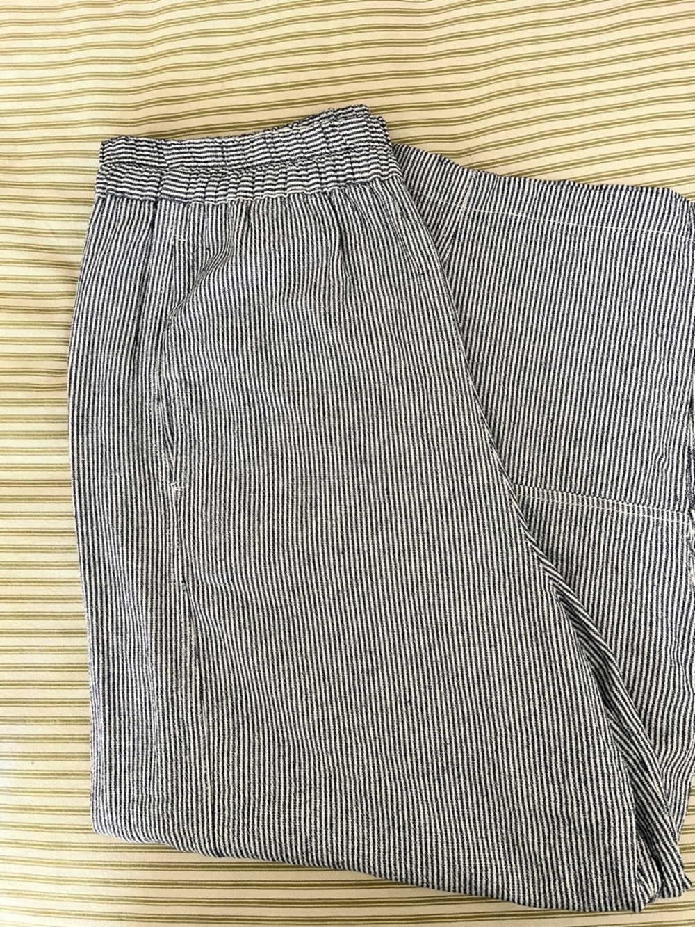 Max Studio Black & White Striped Wide Leg Pants